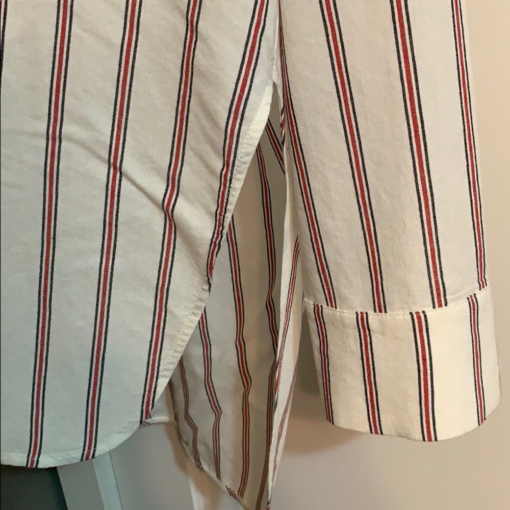 H&M button down side split tunic shirt - Picture 3 of 3